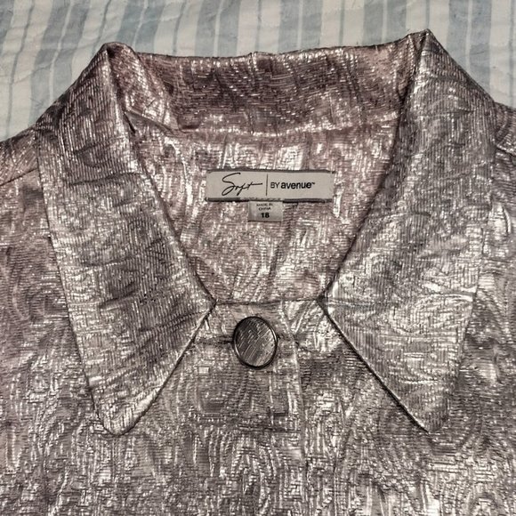 Collared Silver Jacket Plus Size 18 Light Cool Elegant Soft by Avenue - Picture 3 of 5